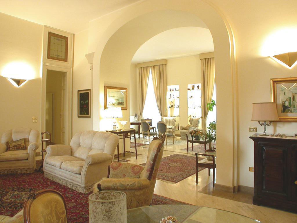 La Terrazza Bed and Breakfast Lecce Eksteriør billede